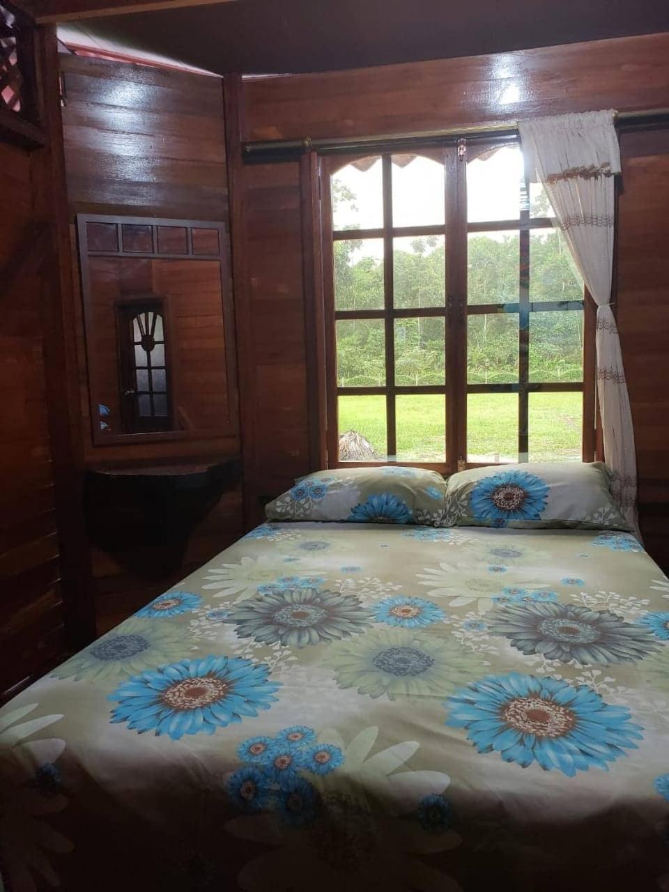 Quinta Primavera - Hosteria Campestre Nueva Loja Ngoại thất bức ảnh