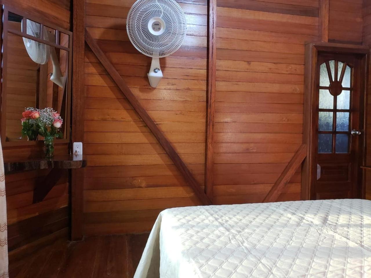 Quinta Primavera - Hosteria Campestre Nueva Loja Ngoại thất bức ảnh
